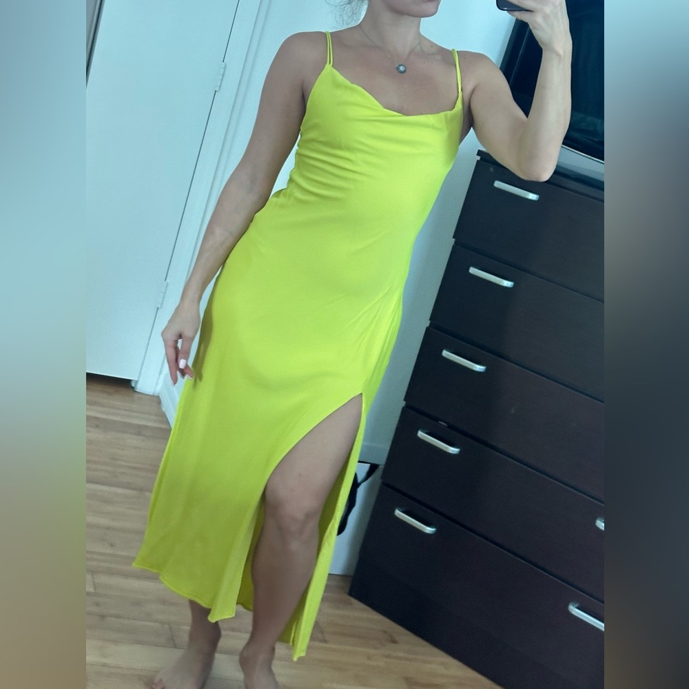 Dress M